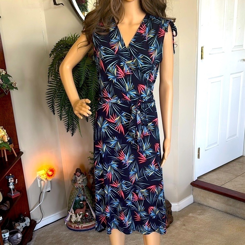 Leota Tropical Palm Print V-Neck Sleeveless Dress Belt Tie Waist Bow Blue Coral